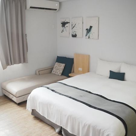 Youngs Hotspring Hotel Jiaoxi Exterior photo